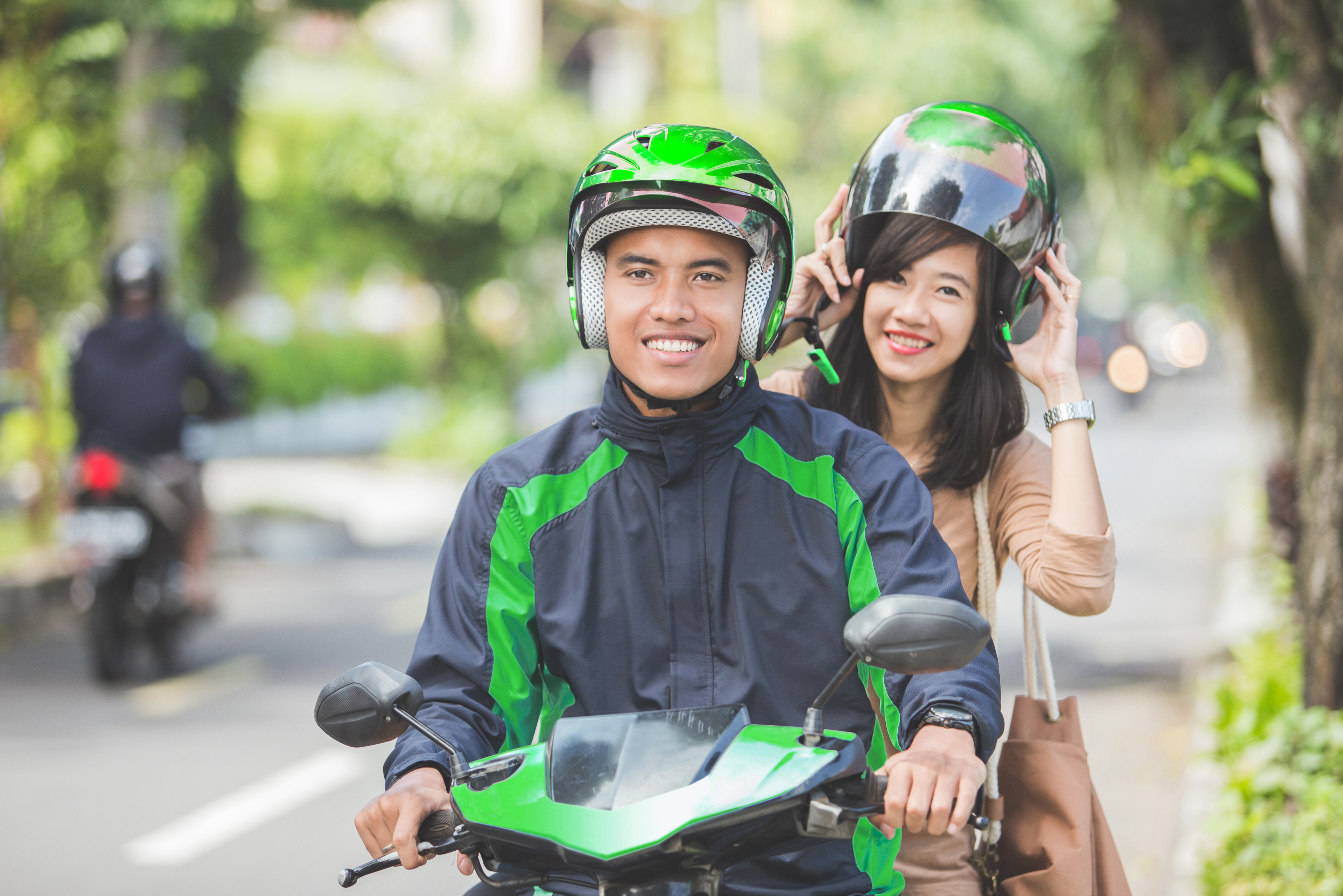 Gojek dan GoCar Instant